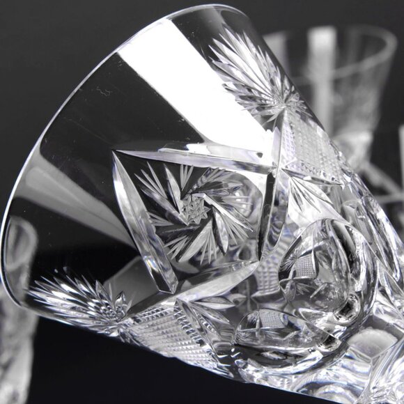 W J Hughes Crystal Janessa Water or Wine Glasses, Cut Star/Pinwheel /Fan Set 11 - Picture 7 of 13